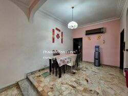 Simon Lane (D19), Terrace #473155601